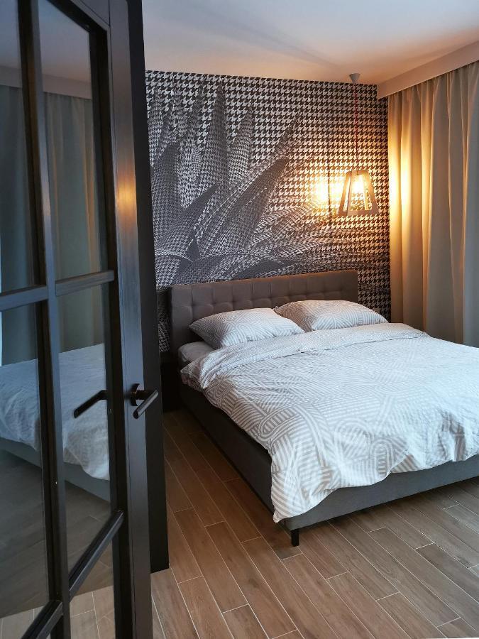 Come&Stay Apartments Wola Warsaw Exterior photo